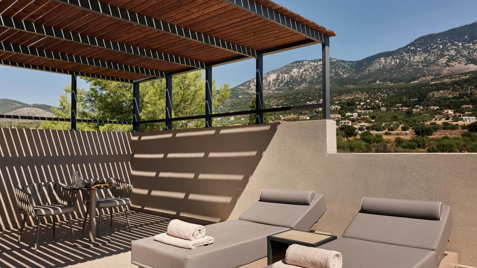 Отель Celestial All Suites Afrato