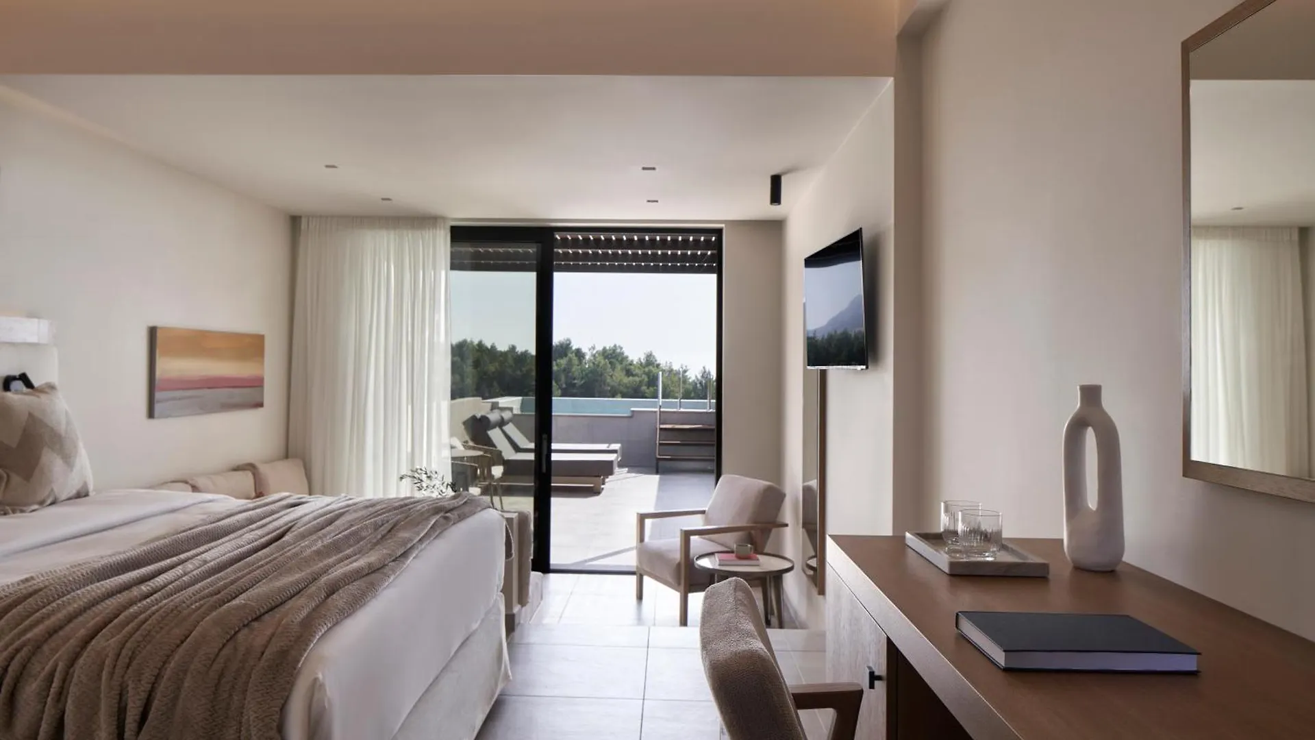 Celestial All Suites Afrato 4*,