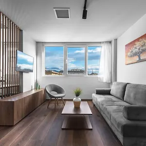 Apartment Ultima, Nilie Hospitality Mgmt 